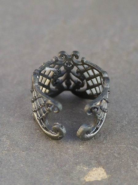 Thai Lattice Ring - Iron