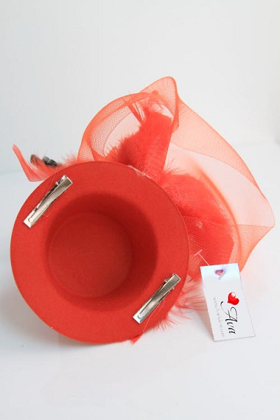 London Fascinator - Click Image to Close