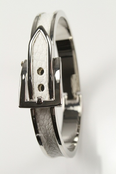 Spona Buckle Clasp Thin Cuff Bracelet - More Colors