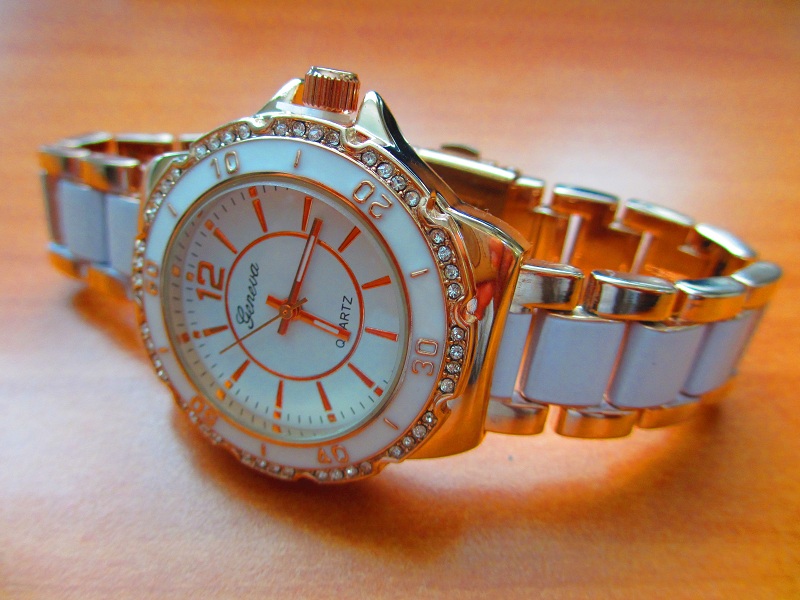 Geneva Marine Watch - Rose Gold and White - Click Image to Close