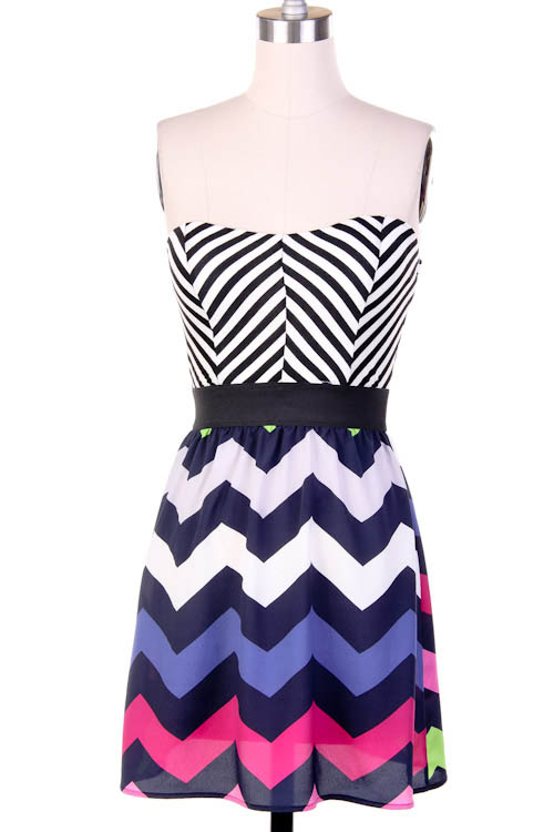 Ziggy Pop Chevron Print Dress - Click Image to Close