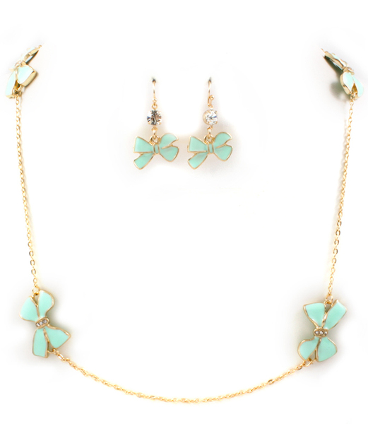 Bow-dacious Necklace and Earring Set - Click Image to Close